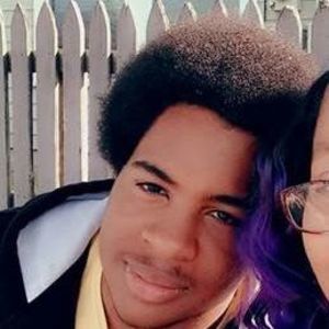 Meet your Posher, Melvin